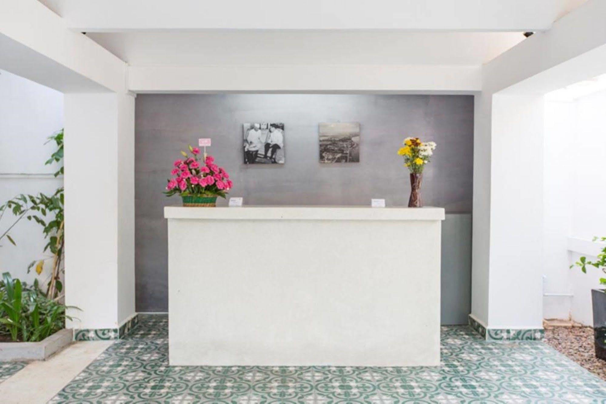 Jasmine Terrace Villa Phnom Penh Exterior photo